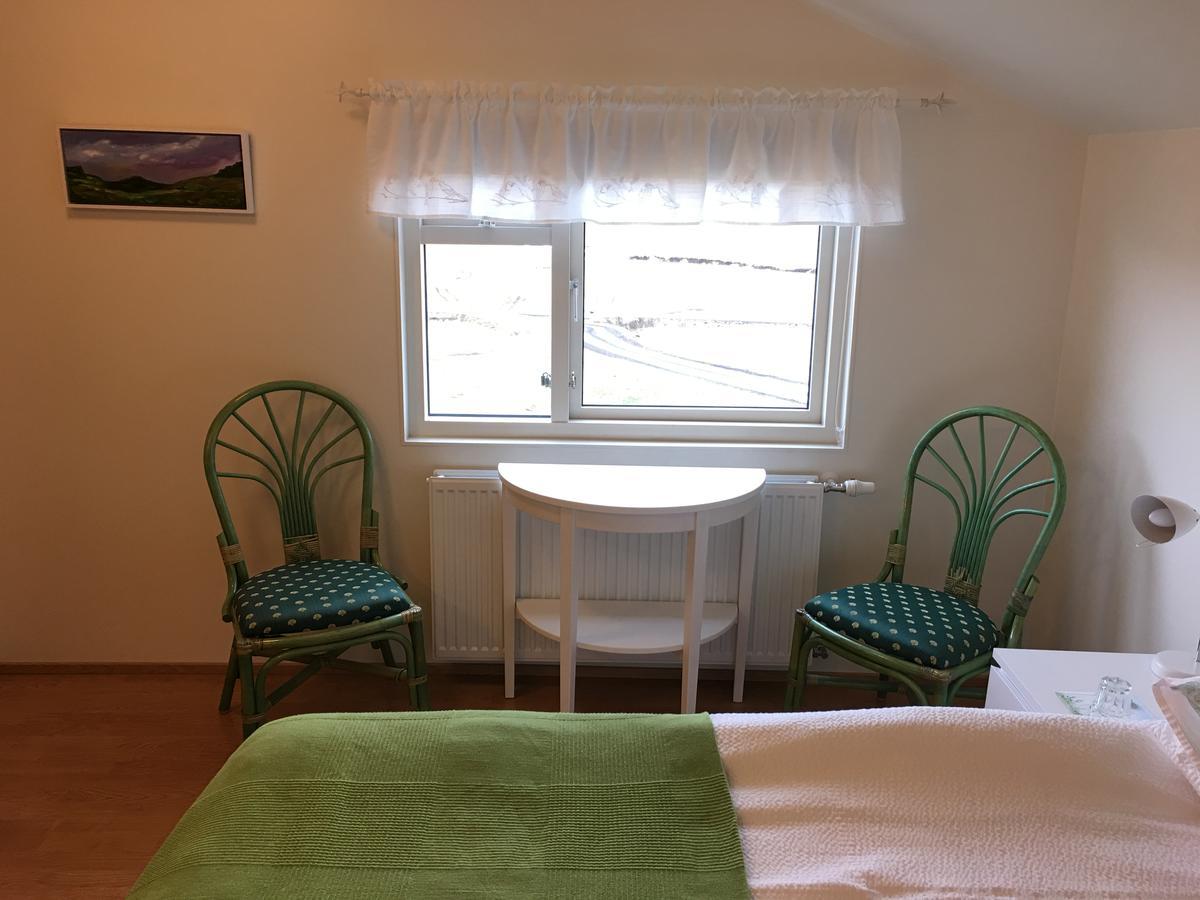 Oendolfsstathir Farm B&B Лейгар Экстерьер фото